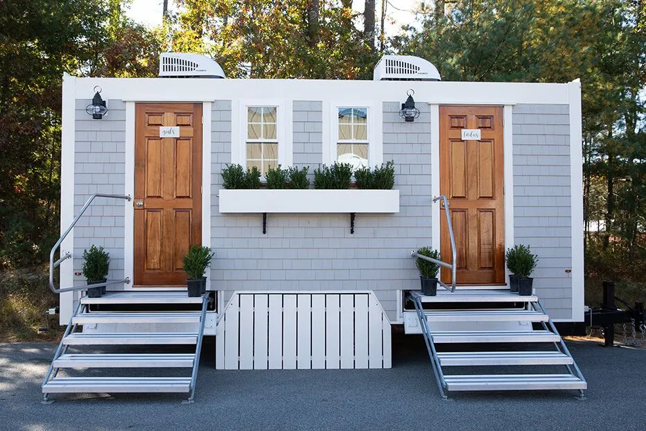 Wedding restroom units discretely staged at a venue in Vista, California